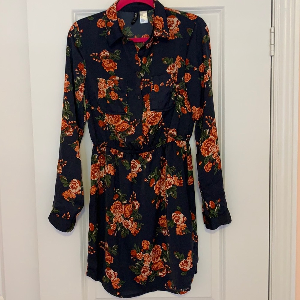 NWOT H&M Floral Dress